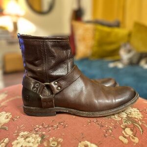 Frye | Phillip Harness Boots, Dark Brown, Size 8.5 Men’s / 10 Women’s